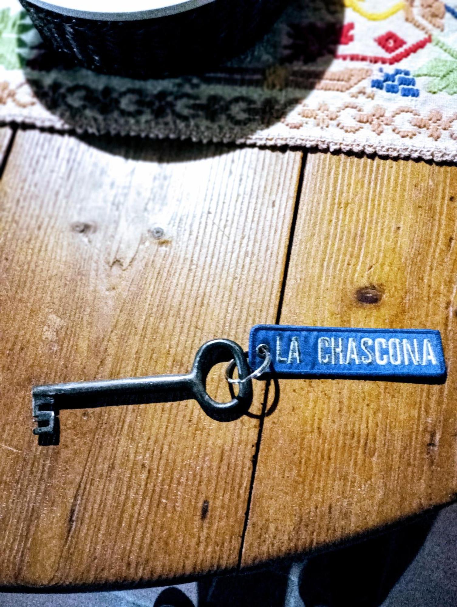 La Chascona Di Farnese Casa Di Tufo Nel Borgoアパートメント エクステリア 写真